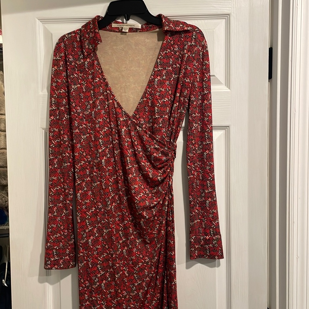 Diane vonFurstenberg red/gold silk wrap dress! Petite